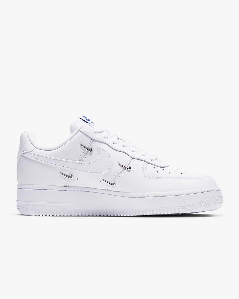 Nike air force 1.07 white on sale